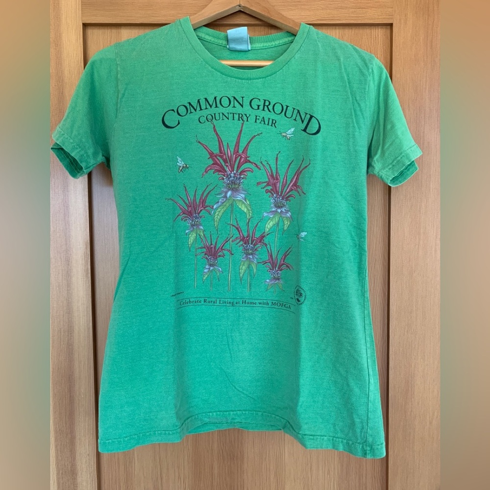 RARE Liberty Organics ICONIC Common Ground Country Fair 2020 vintage tee 🌺🐝